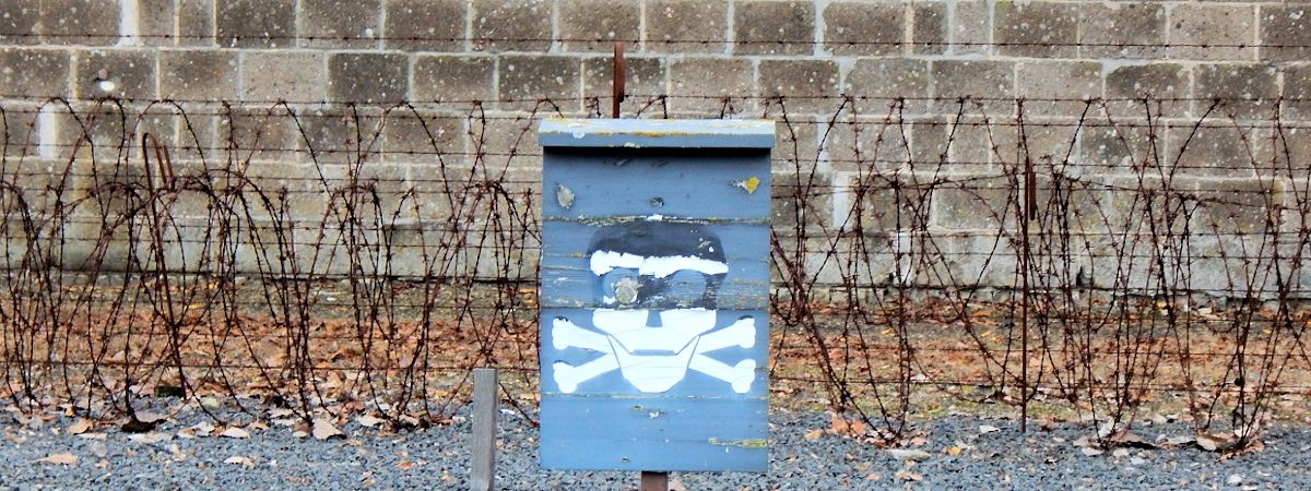 Todeszone: the death zone perimeter of Sachsenhausen Camp.